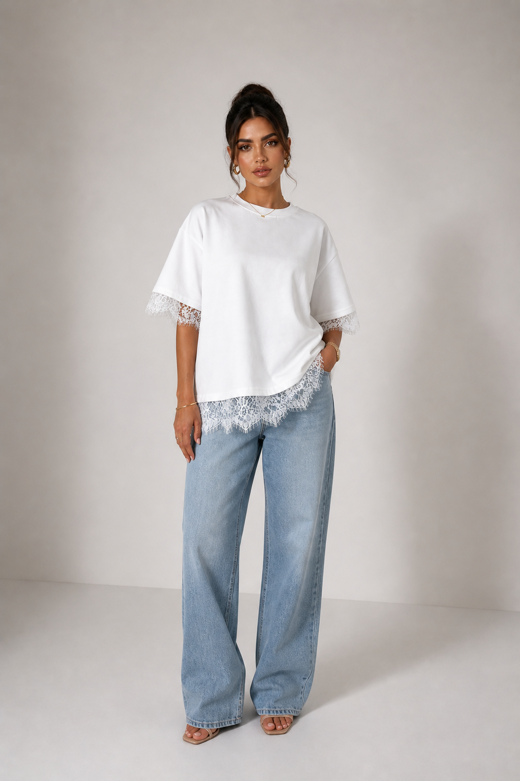 T-shirt en dentelle Melia