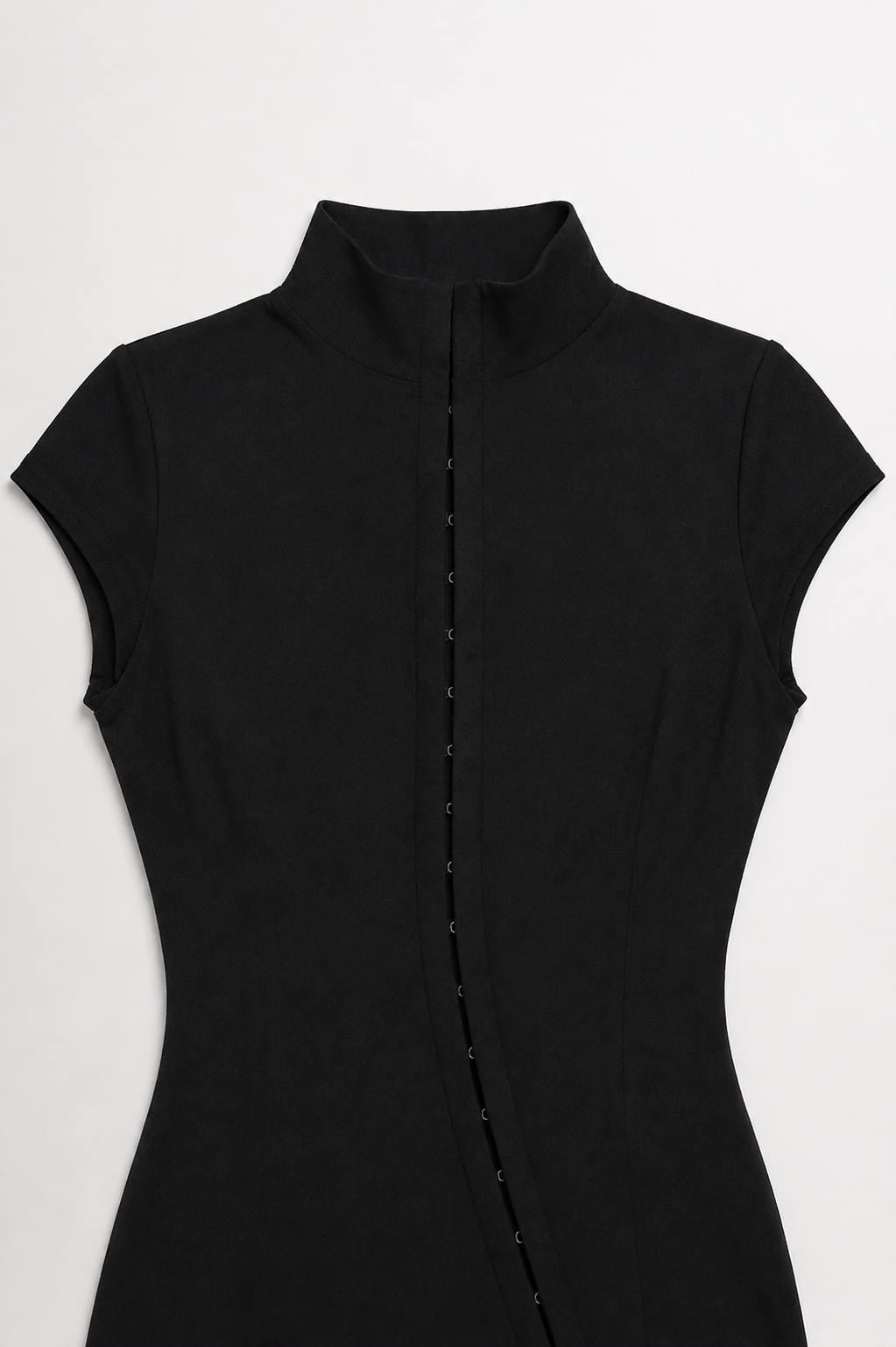 Robe Raya